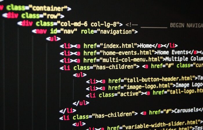 Améliorez_vos_compétences_en_développement_web_:_guide_pour_les_commentaires_HTML