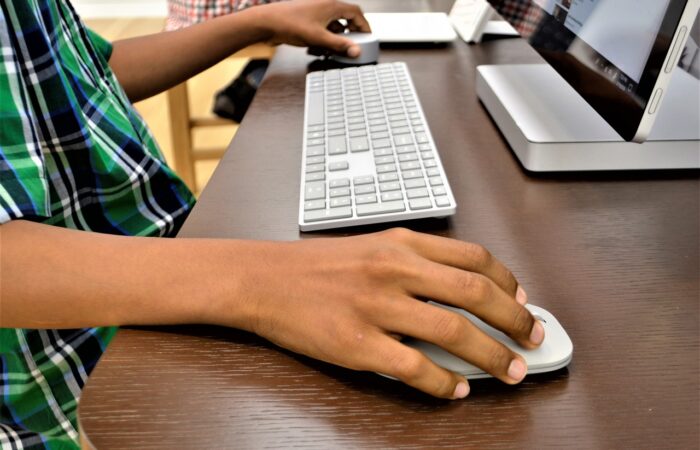 High_Tech_Expertise_:_comment_utiliser_la_somme_sous_condition_dans_Excel